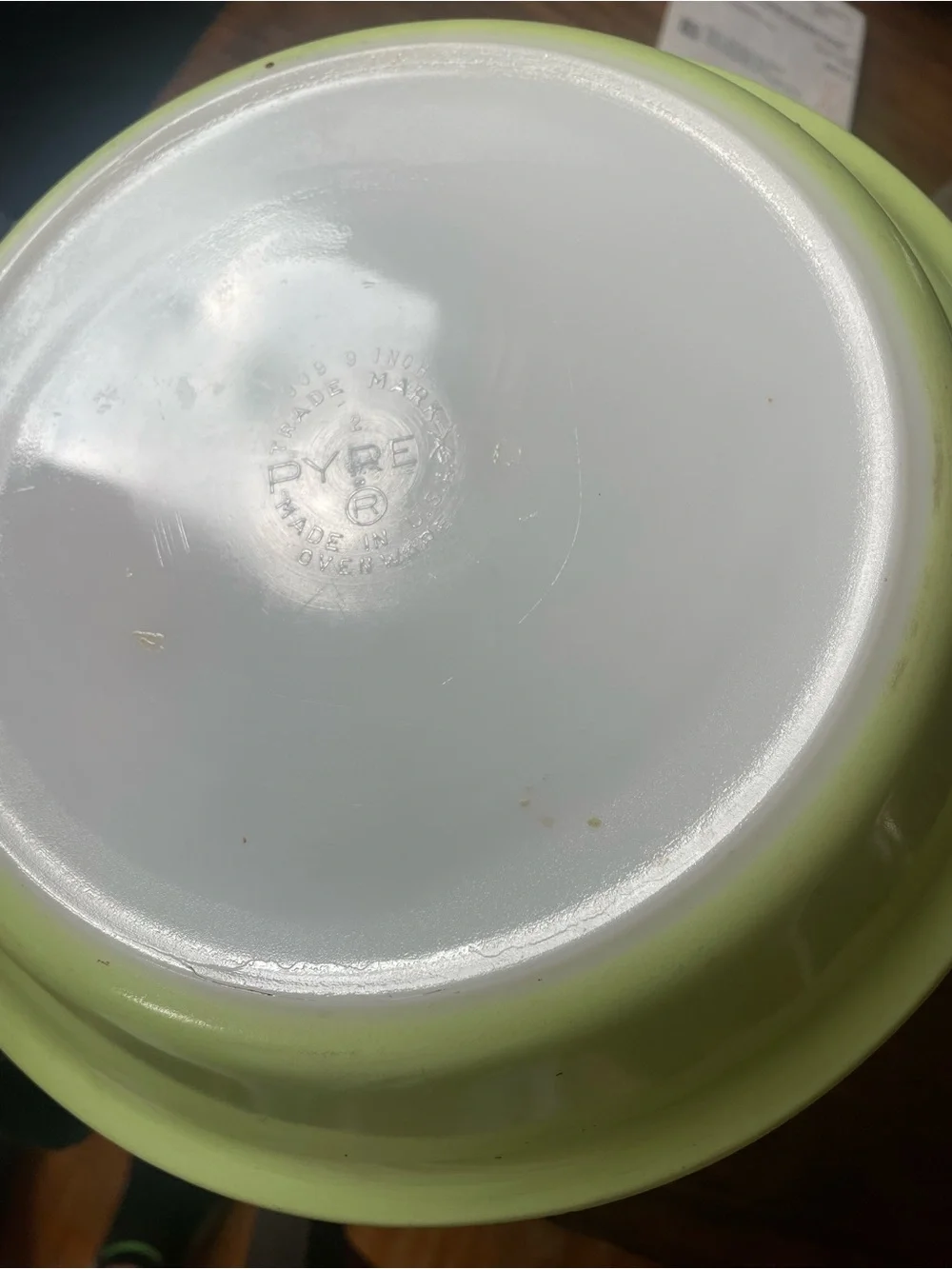 Vintage Retro Pyrex Lime Green Pie Plate 9 inch RARE ovenware baking kitchen